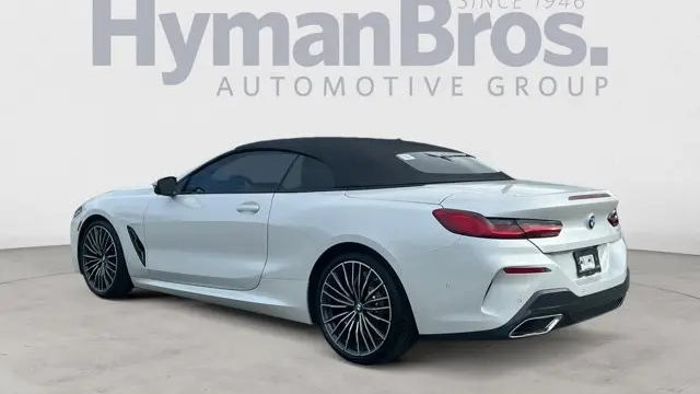 2022 BMW 8 Series 840i