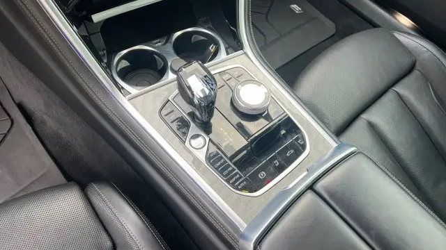 2022 BMW 8 Series 840i