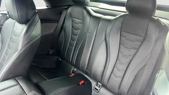 2022 BMW 8 Series 840i