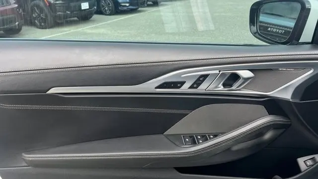 2022 BMW 8 Series 840i
