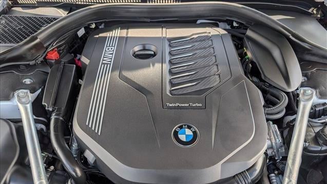 2024 BMW 8 Series 840i