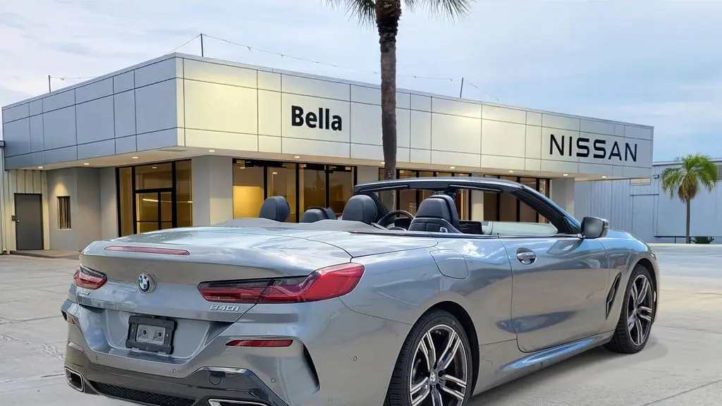 2025 BMW 8 Series 840i xDrive