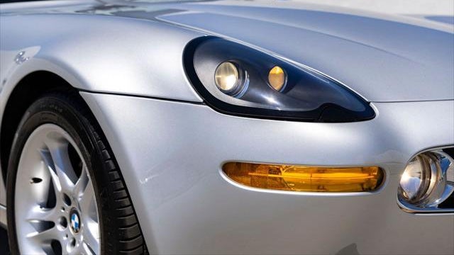 2001 BMW Z8 Base