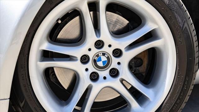 2001 BMW Z8 Base