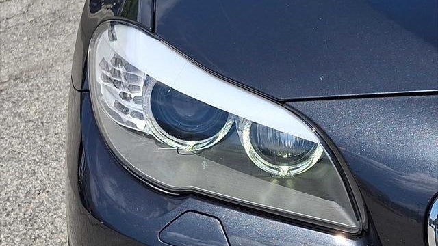 2012 BMW 5 Series 550i xDrive
