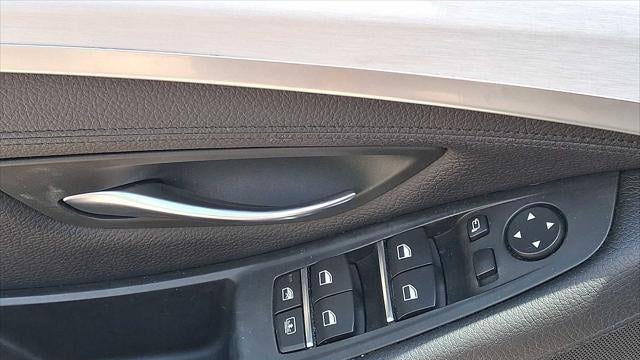 2012 BMW 5 Series 550i xDrive