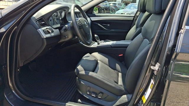 2012 BMW 5 Series 550i xDrive