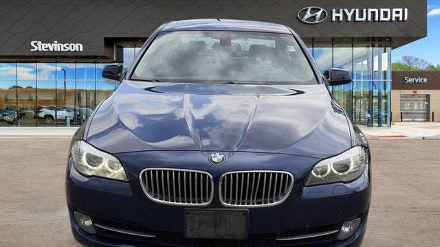 2012 BMW 5 Series 550i xDrive