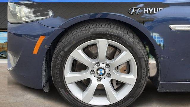 2012 BMW 5 Series 550i xDrive
