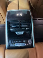 2023 8 Series Thumbnail 27