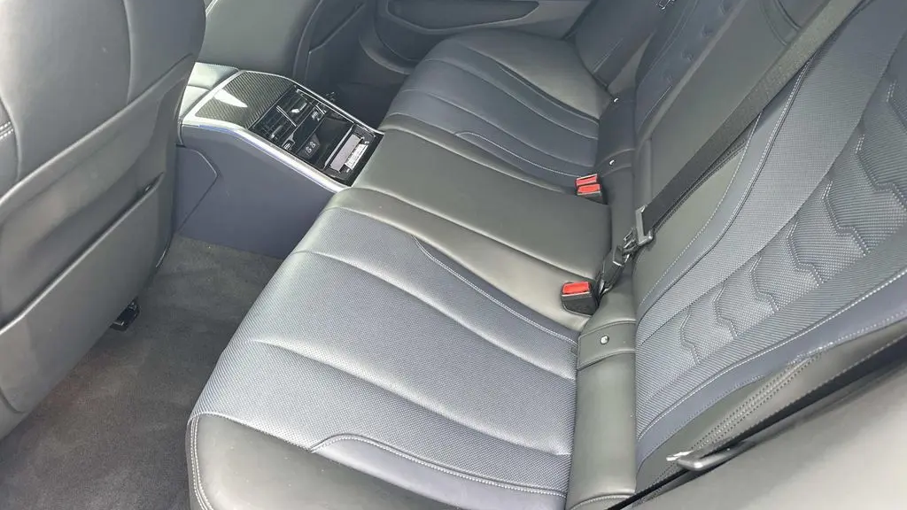 2025 BMW 8 Series M850i xDrive Gran Coupe