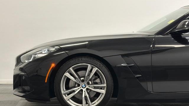 2025 BMW Z4 sDrive30i