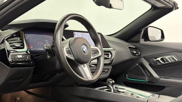 2025 BMW Z4 sDrive30i