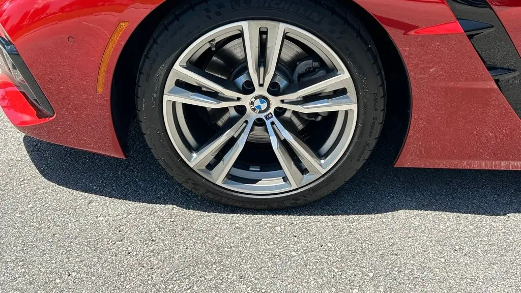 2026 BMW Z4 sDrive30i