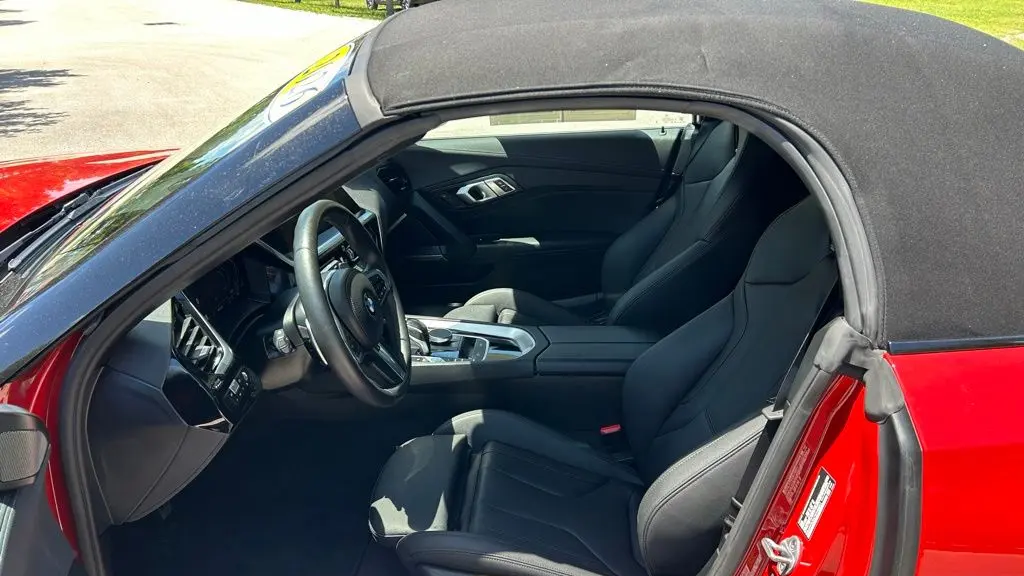 2026 BMW Z4 sDrive30i