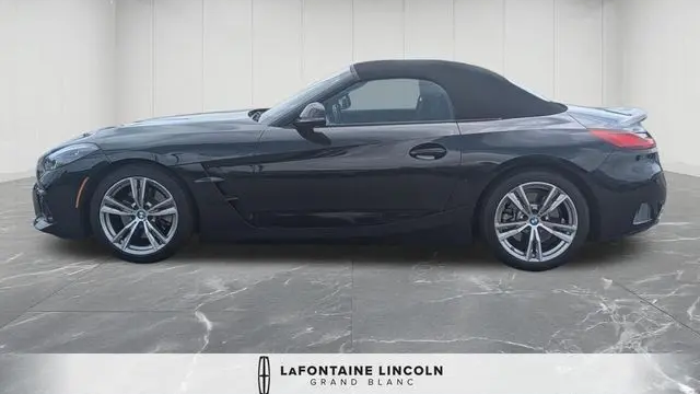 2025 BMW Z4 sDrive30i
