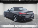 2025 Z4 Thumbnail 2