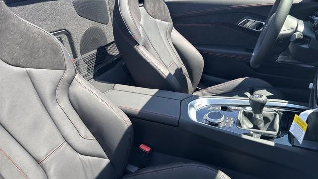 2026 BMW Z4 M40i