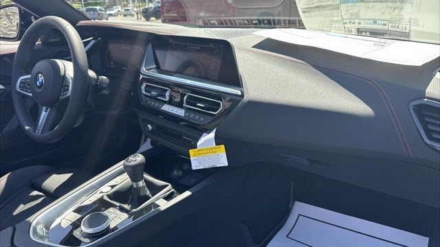 2026 BMW Z4 M40i