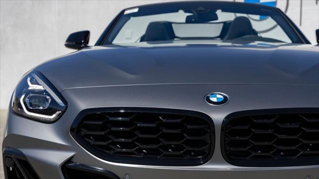 2026 BMW Z4 M40i