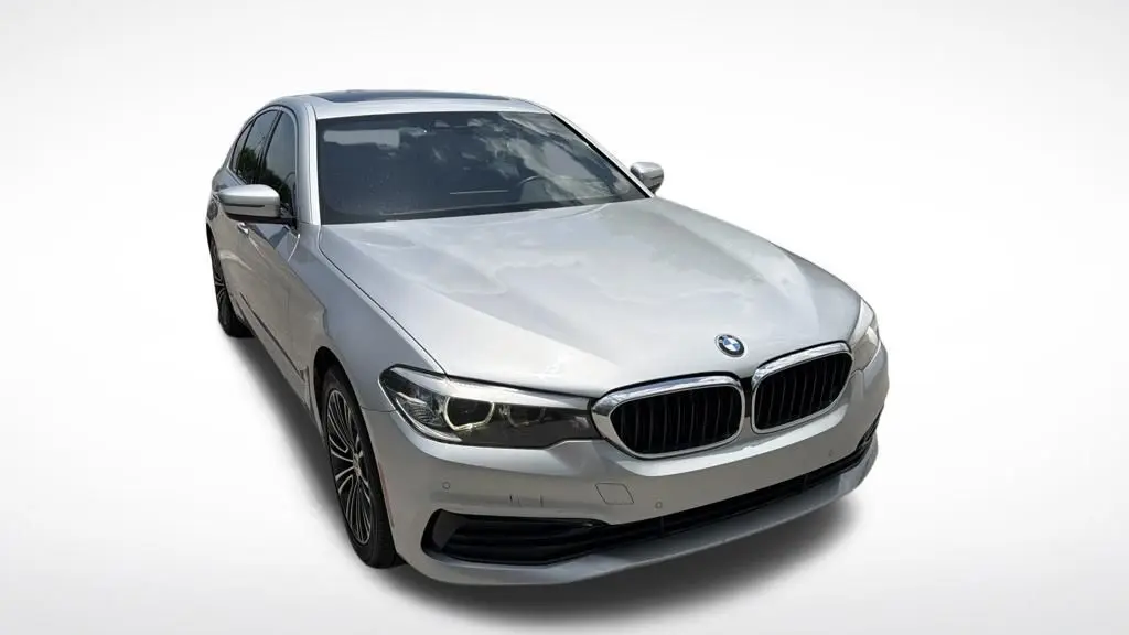 2019 BMW 5 Series 530i