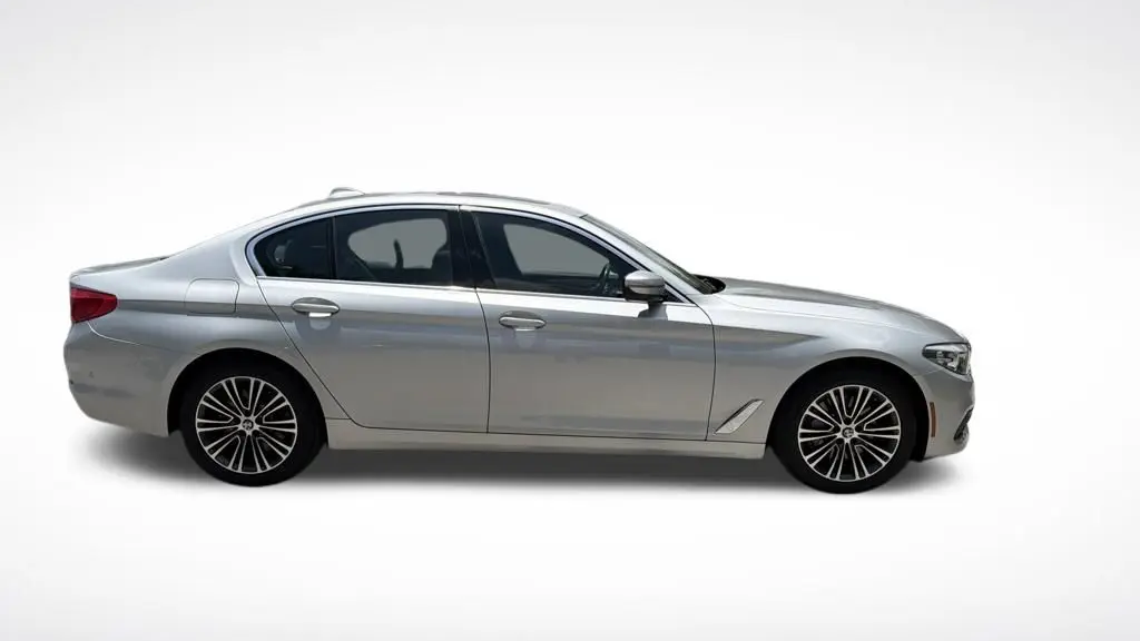 2019 BMW 5 Series 530i