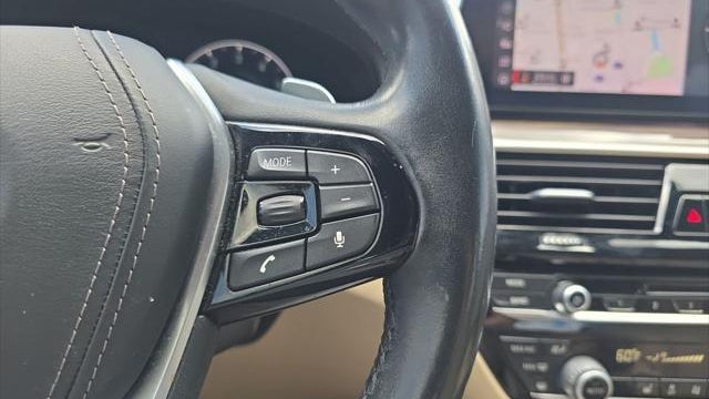 2019 BMW 5 Series 530i