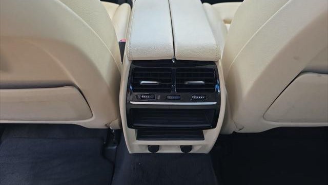 2019 BMW 5 Series 530i