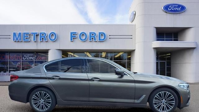 2018 BMW 5 Series 530i