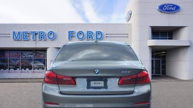 2018 BMW 5 Series 530i
