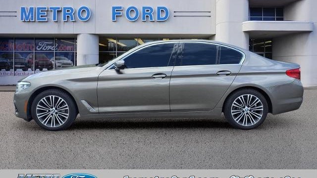 2018 BMW 5 Series 530i