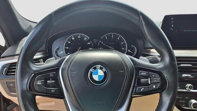 2018 BMW 5 Series 530i