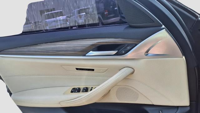 2018 BMW 5 Series 530i