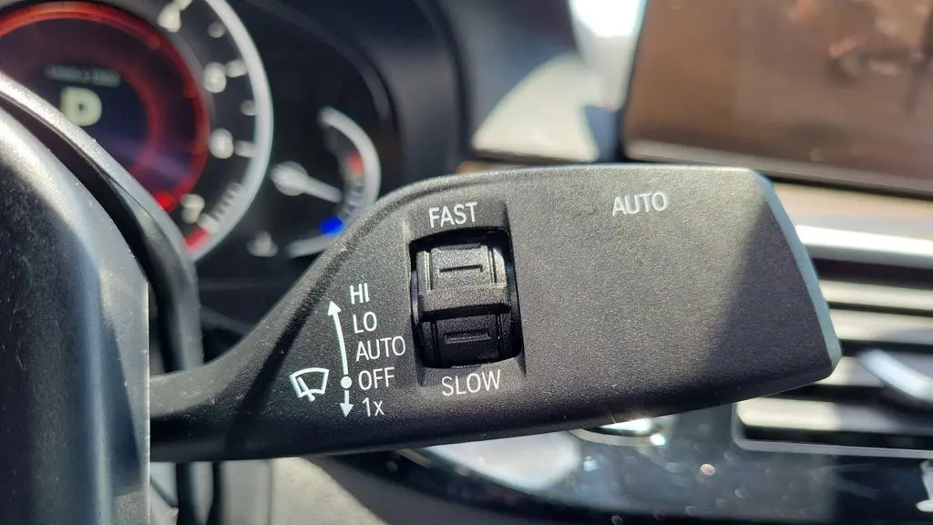 2019 BMW 5 Series 530i