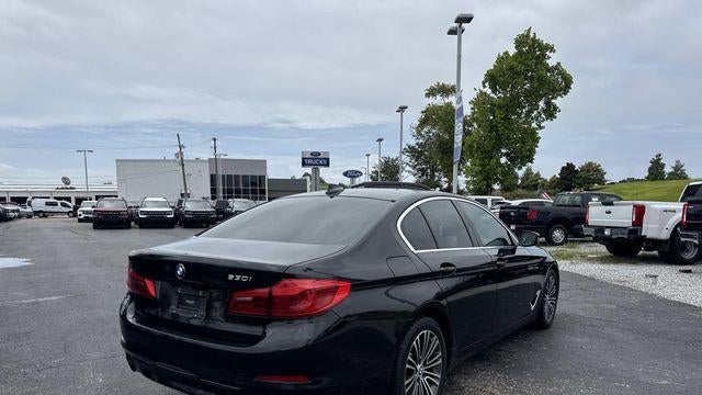 2019 BMW 5 Series 530i