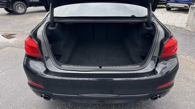 2019 BMW 5 Series 530i