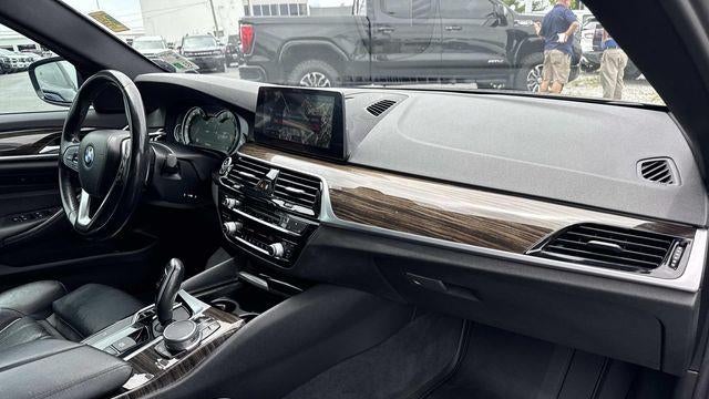 2019 BMW 5 Series 530i