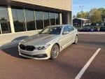 2018 5 Series Thumbnail 5
