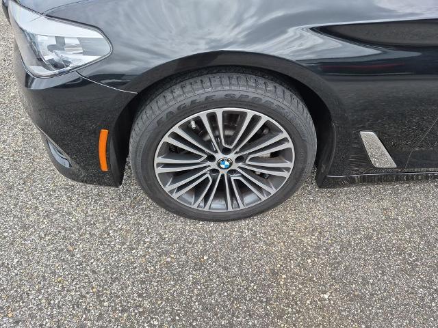 2019 BMW 530i - $18,581