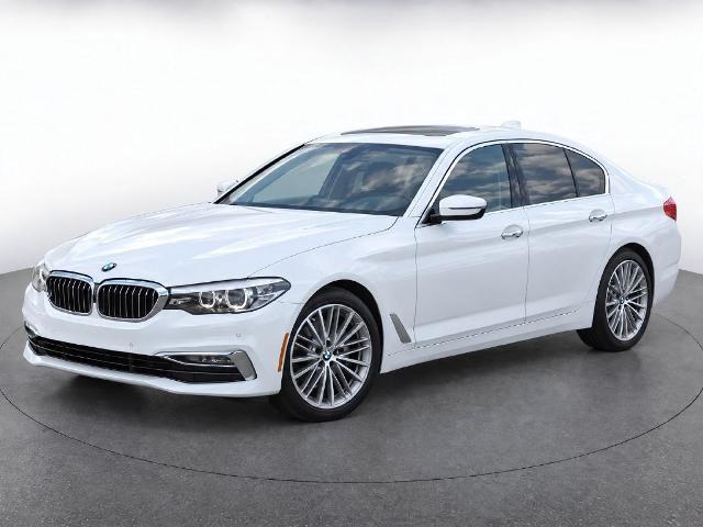 2018 BMW 5 Series 530i xDrive — photo 1 of 12