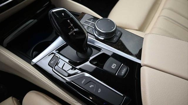 2019 BMW 5 Series 530e iPerformance