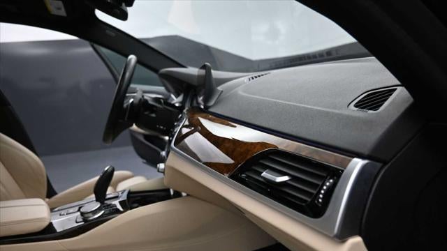 2019 BMW 5 Series 530e iPerformance