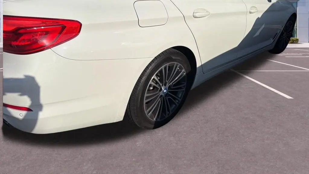2019 BMW 5 Series 530e iPerformance