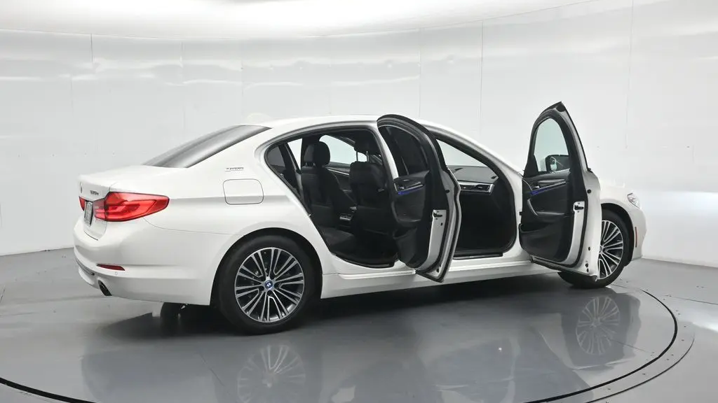 2019 BMW 5 Series 530e iPerformance