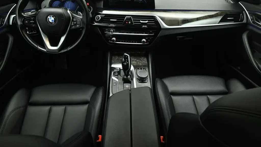 2019 BMW 5 Series 530e iPerformance