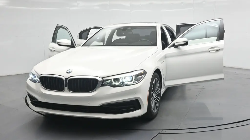 2019 BMW 5 Series 530e iPerformance
