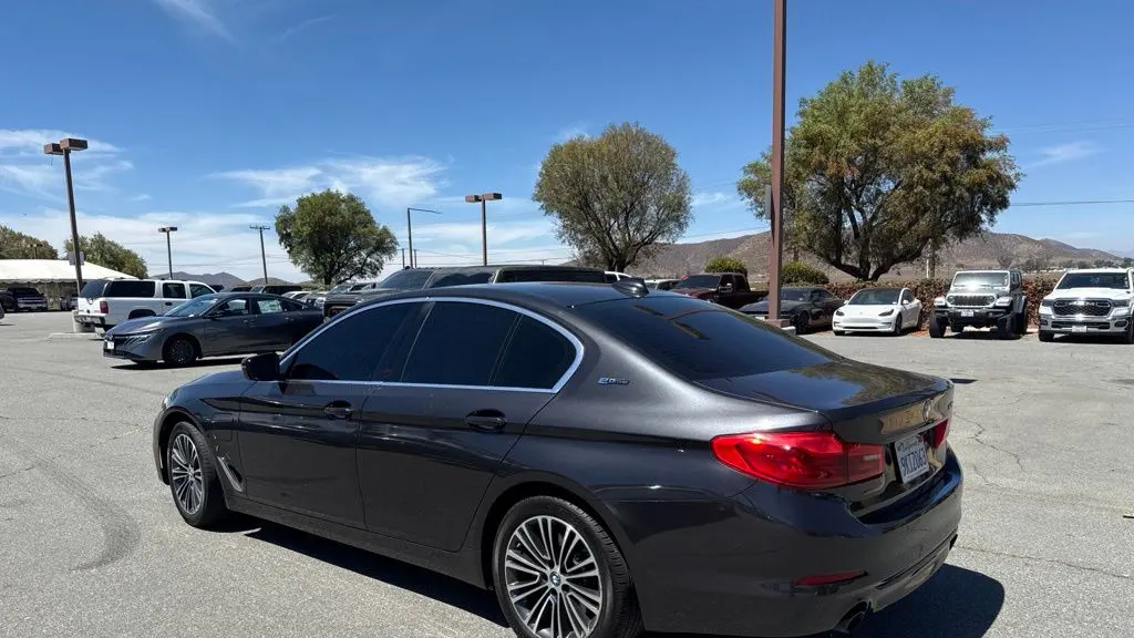 2019 BMW 5 Series 530e iPerformance