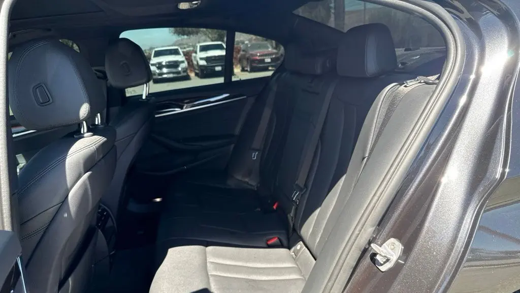 2019 BMW 5 Series 530e iPerformance