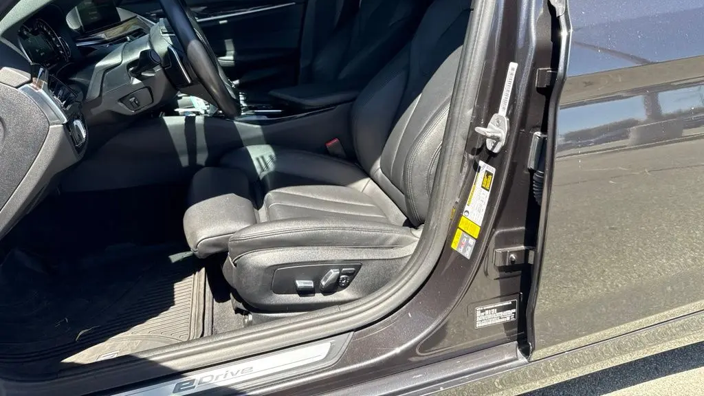2019 BMW 5 Series 530e iPerformance