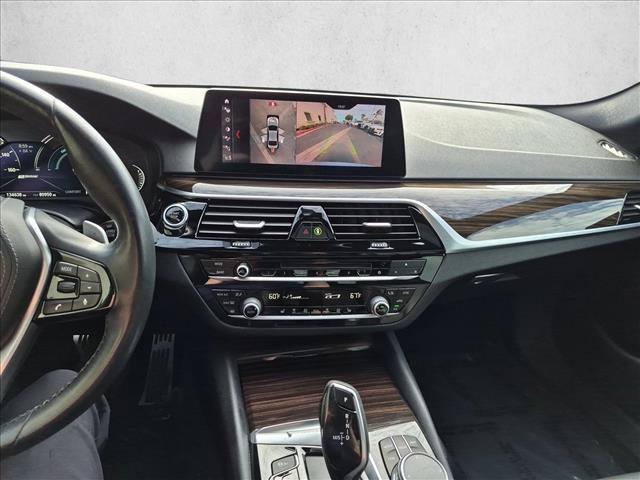 2019 BMW 530e - $11,727